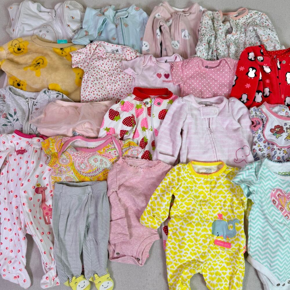 Baby Bundle Girls Newborn 20 Piece Lot Clothes PJs Bodysuits Sleepsack Assorted